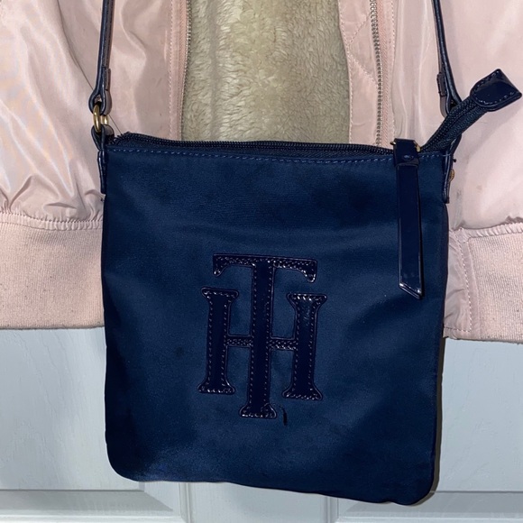 Tommy Hilfiger Purse - Picture 1 of 3
